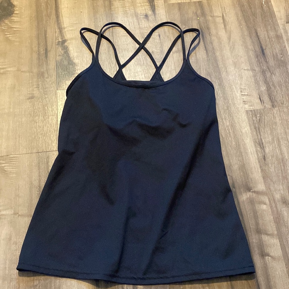 Old Navy Active Criss Cross Tank